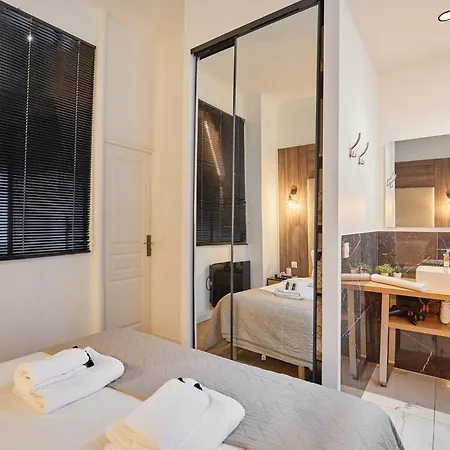 Superb Le Marais Paris